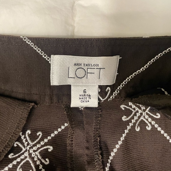 Ann Taylor Loft pants - size 6 - Picture 3 of 5
